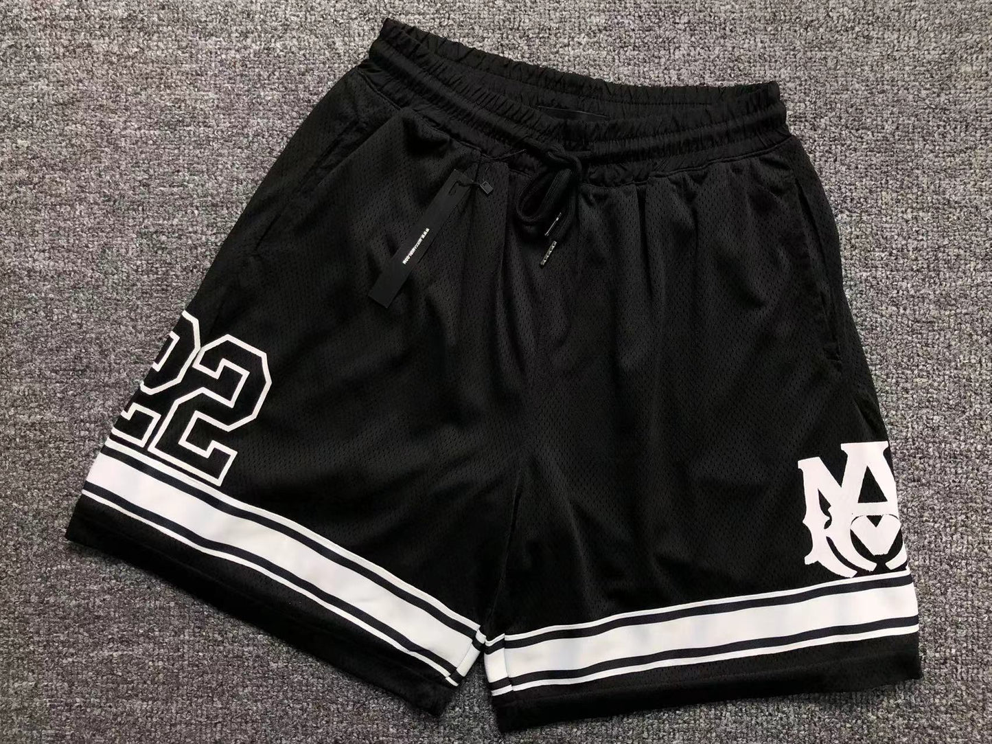 Pantaloncini e maglietta Amiri