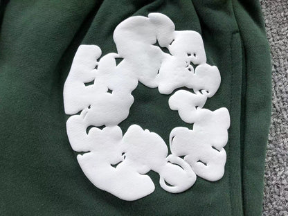 Pantaloncini con strappi in denim