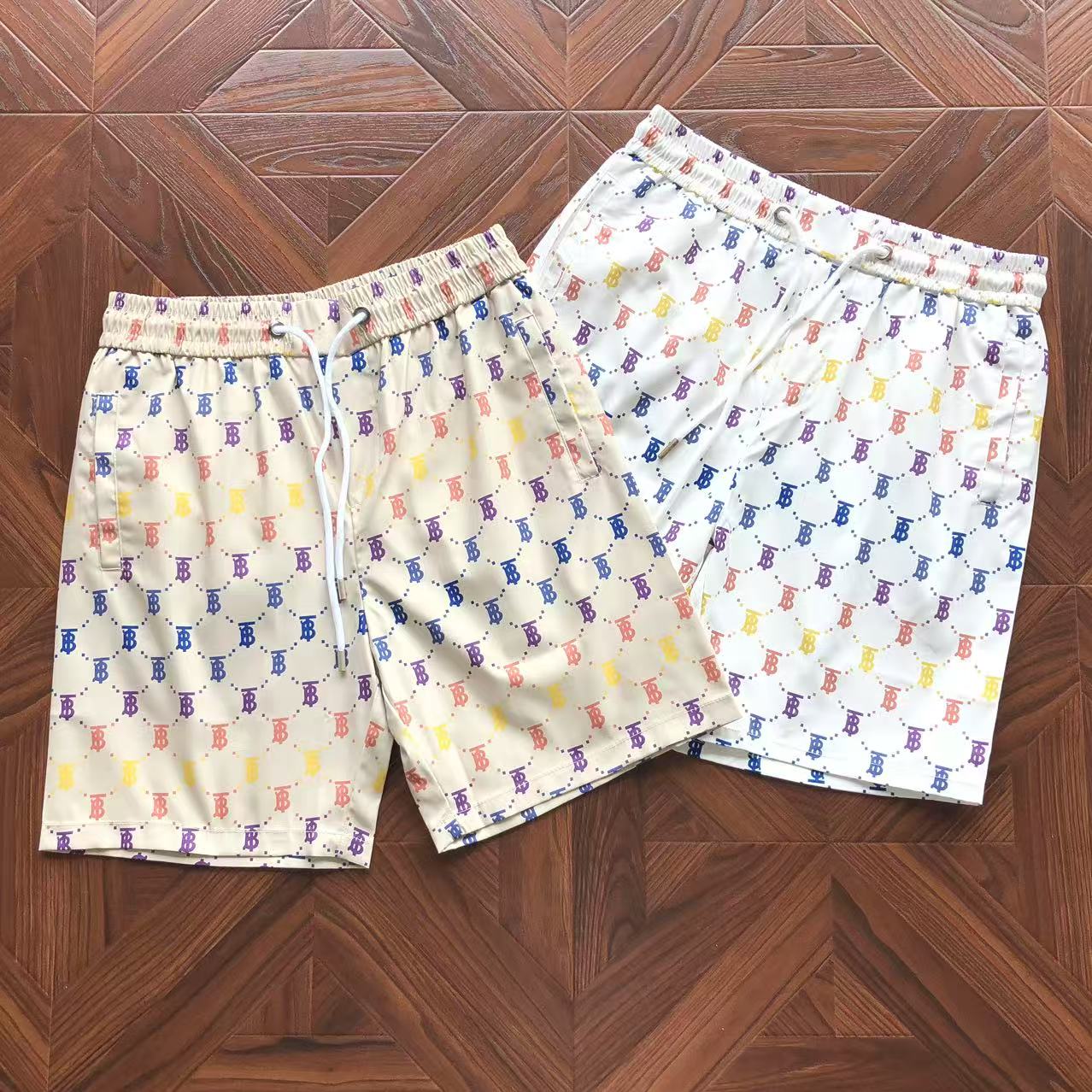 Pantaloncini Burberry 