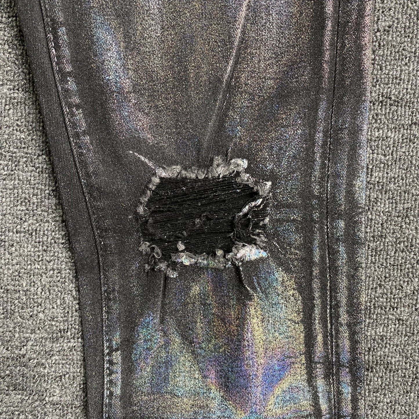 Schmale Jeans der Marke Purple Brand