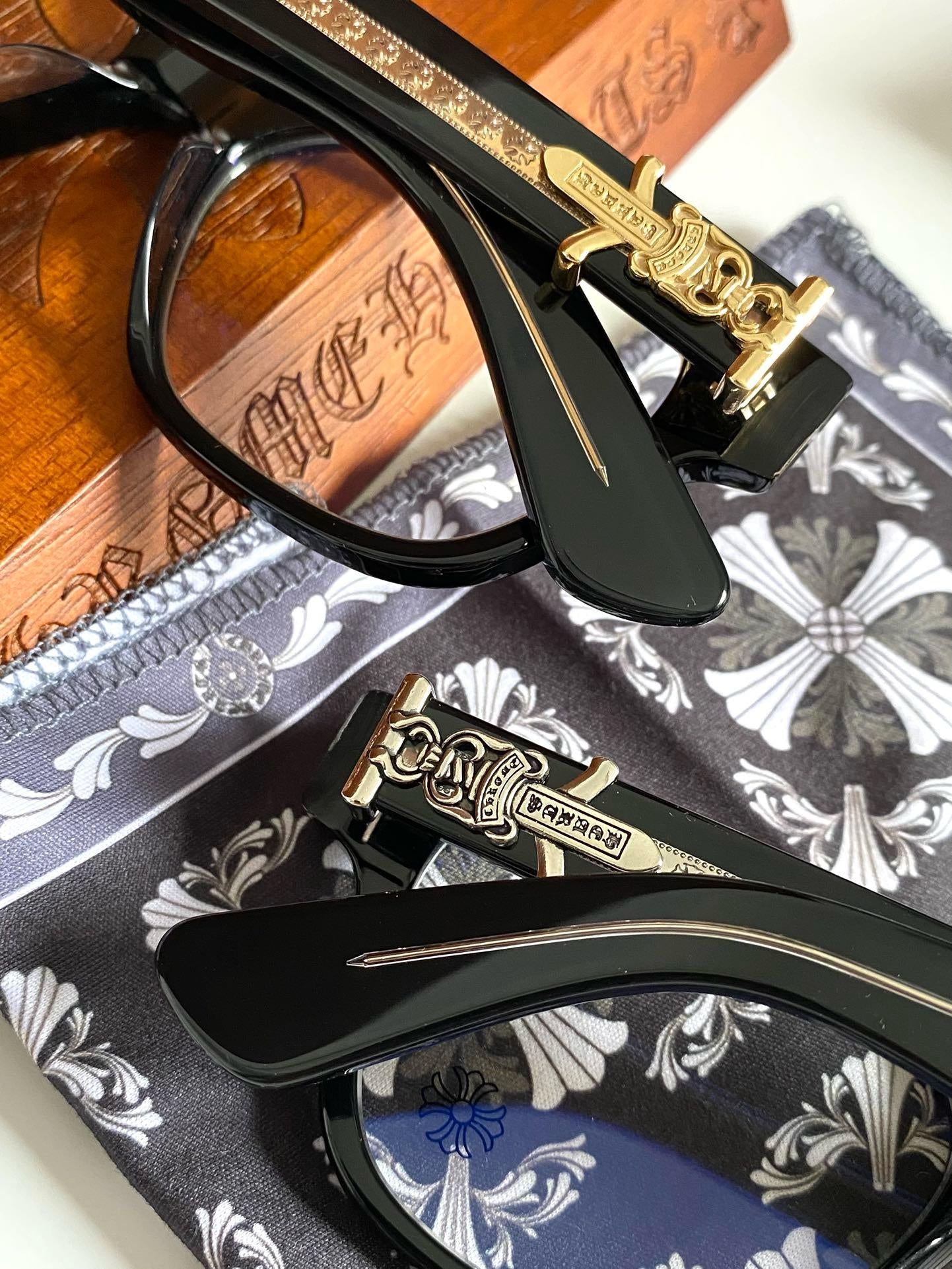 Occhiali Crome Hearts