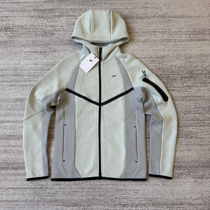 Nike Nuevo Techfleece