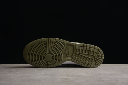 Nike Dunk Low Mitteloliv 
