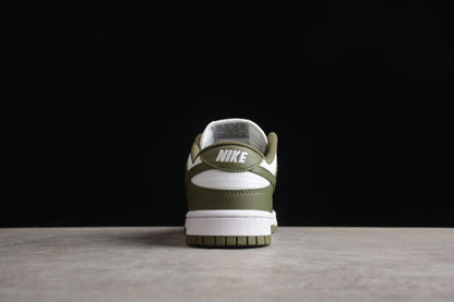 Nike Dunk Low Mitteloliv 