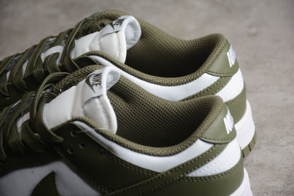 Nike Dunk Low Mitteloliv 