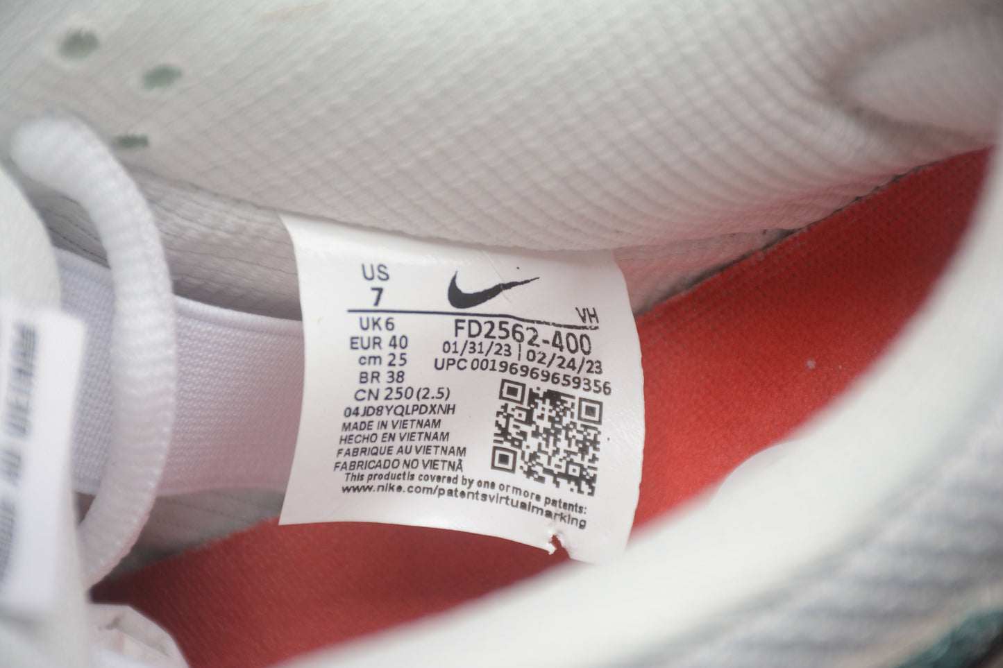 April Skateboards x Nike SB Dunk Low 