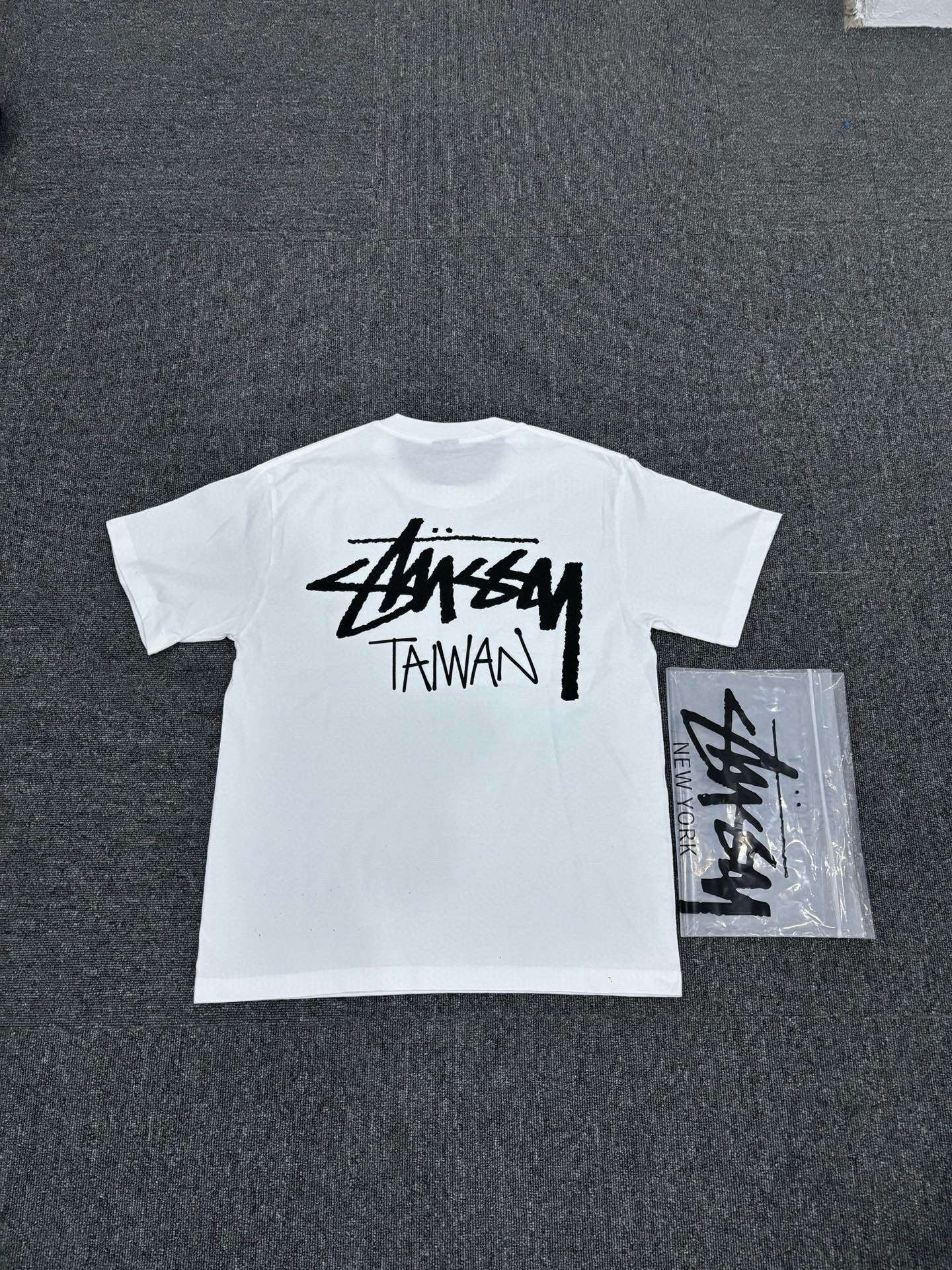 Camiseta Stu