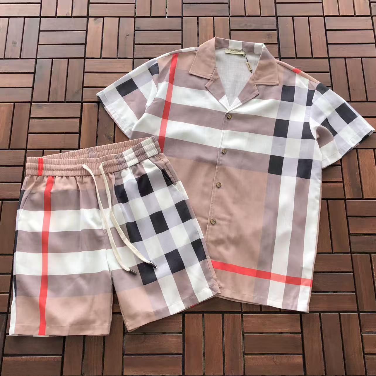 Pantalones cortos tipo bombacha