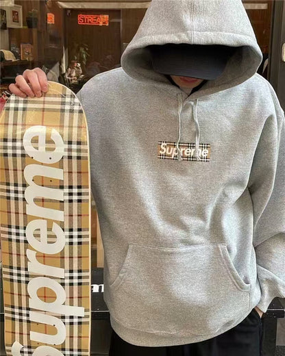 Sudadera con capucha BB
