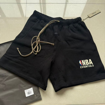 Camiseta y pantalones cortos FOG x Essentials