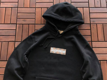 Sudadera con capucha BB