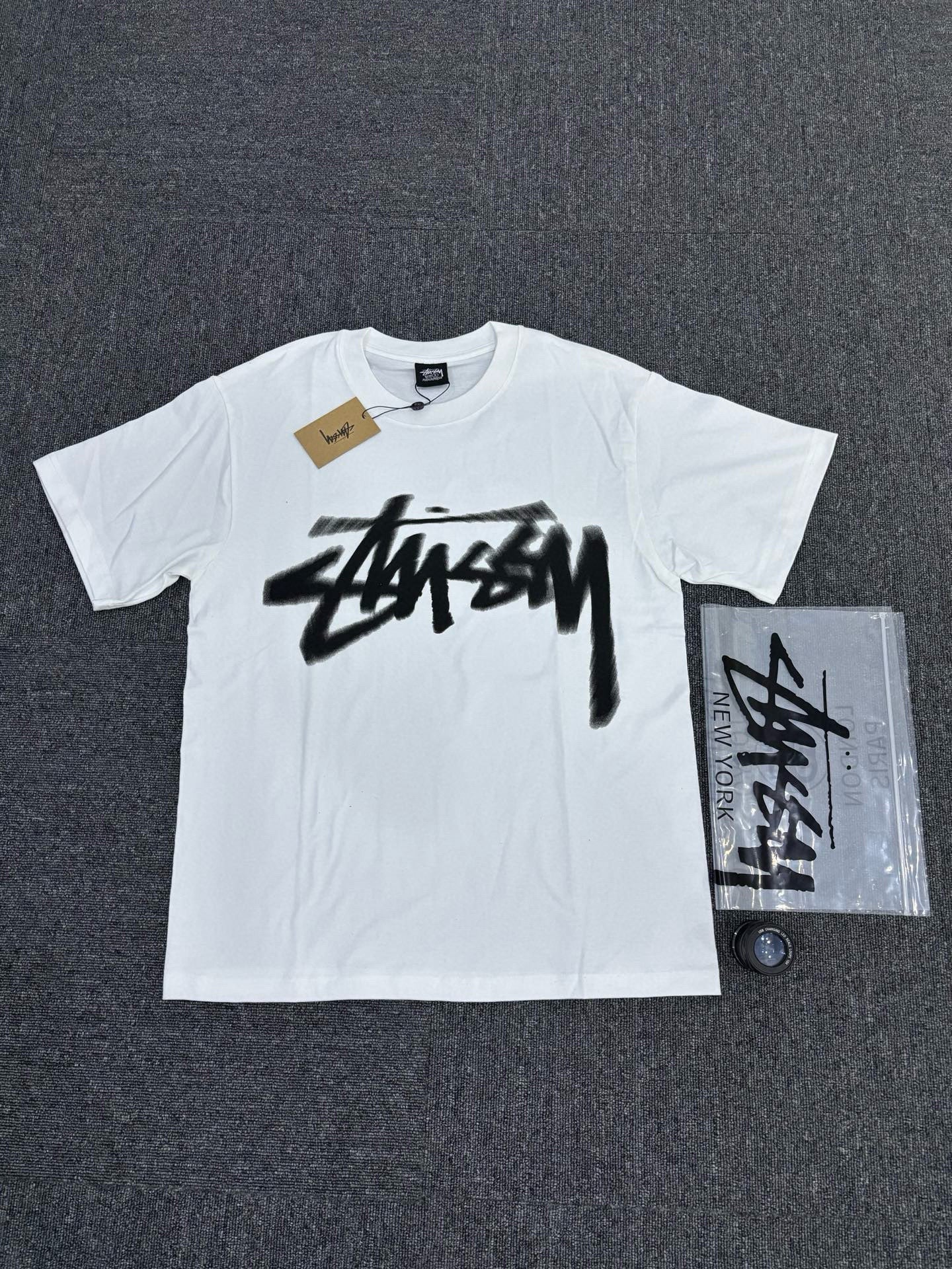 Camiseta Stu