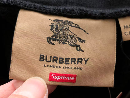 Sudadera con capucha BB