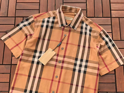 Camisa abotonada