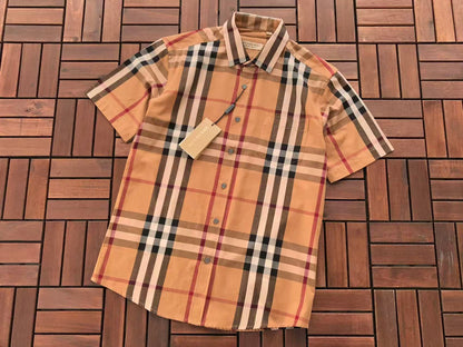Camisa abotonada