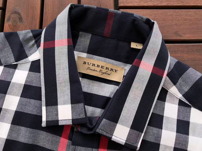 Camisa abotonada