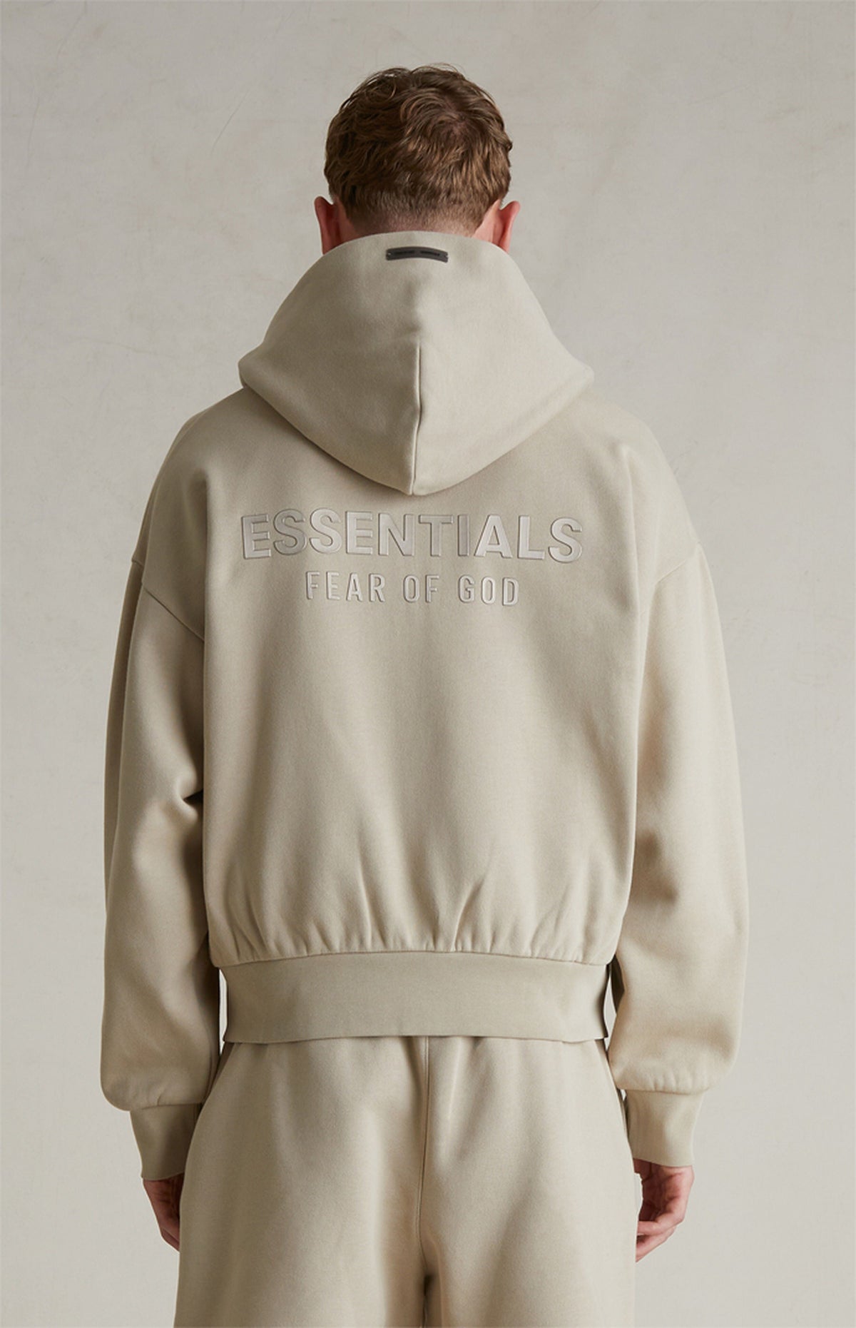 Felpa con cappuccio e zip FOG x Essentials 25Sp