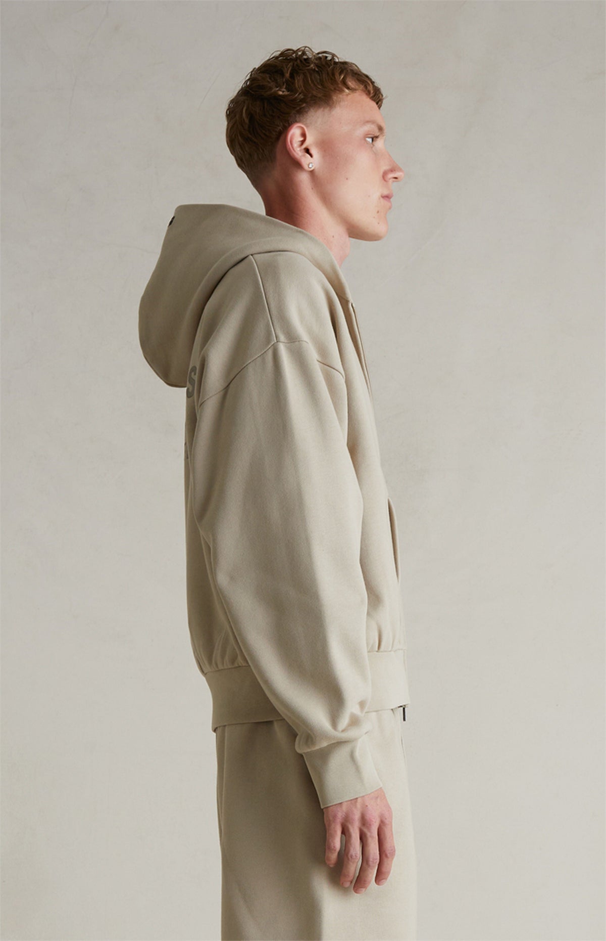 Felpa con cappuccio e zip FOG x Essentials 25Sp