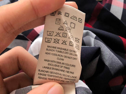 Camisa abotonada