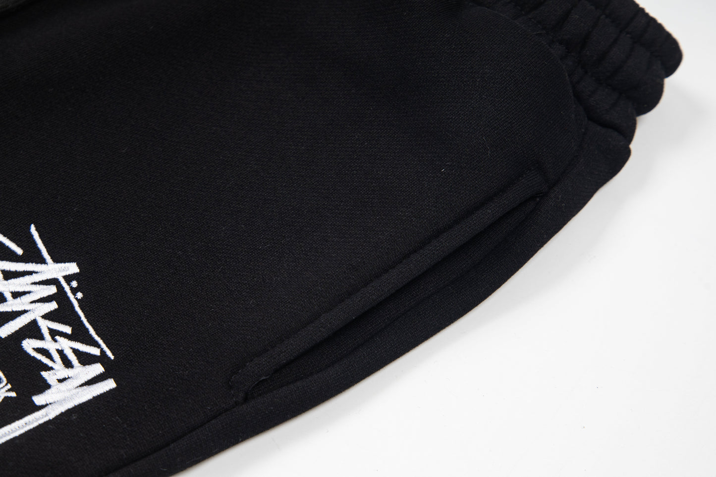 Pantalones Stu x Nk
