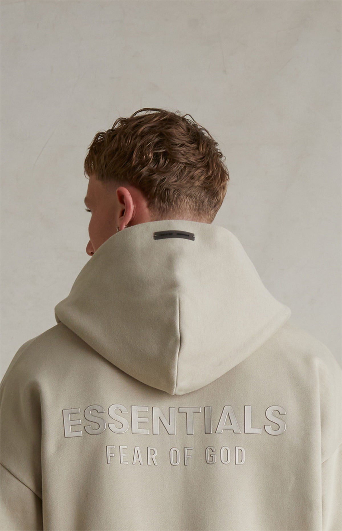 Felpa con cappuccio e zip FOG x Essentials 25Sp