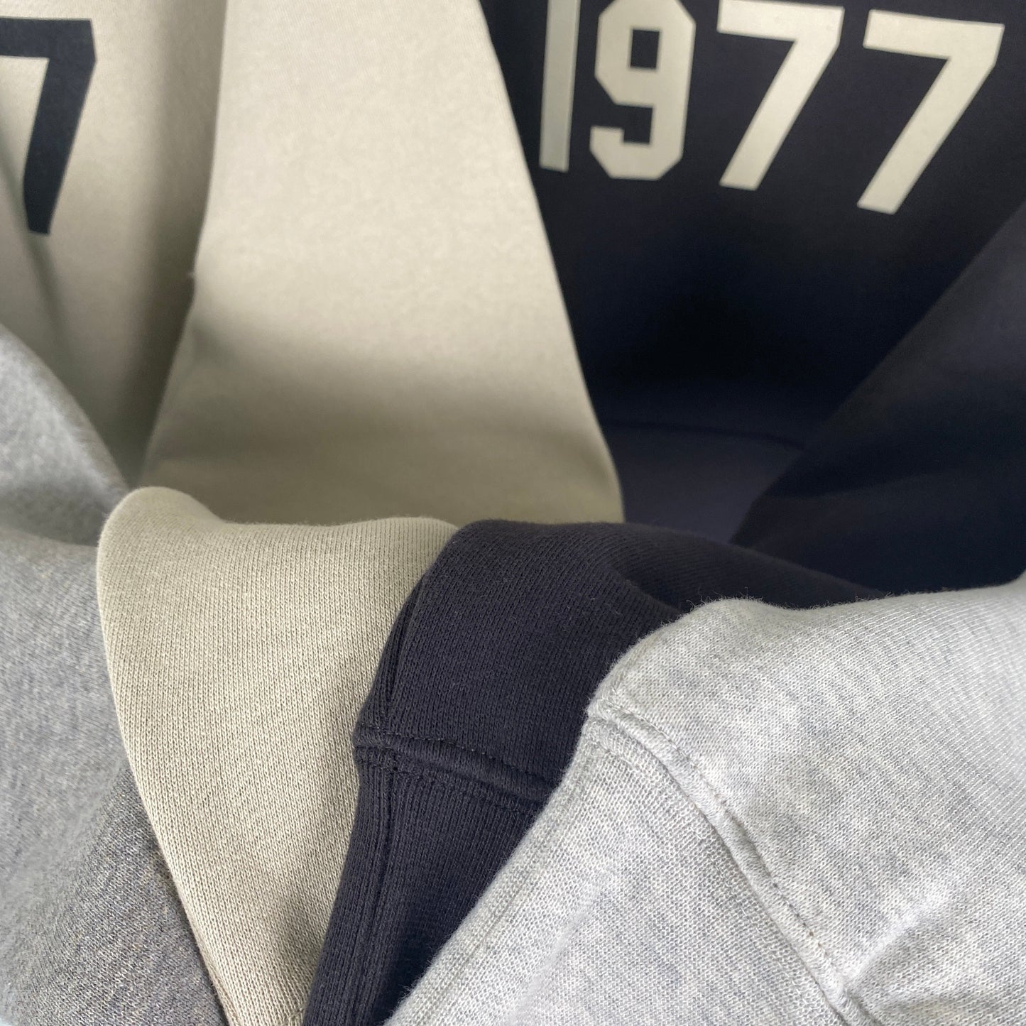 Sudadera con capucha FOG x Essentials 1977